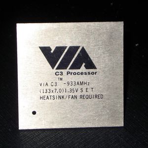 EBGA 패키지의 Mobile C3 프로세서