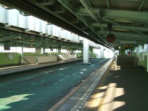 2번선 승강장 (2008년 10월)