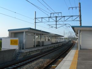 복선화 공용 개시 후의 승강장