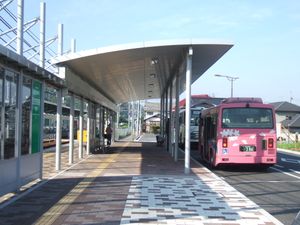 역 버스 정류장 (2009년 8월)
