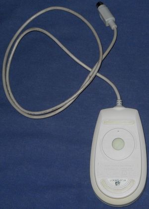 전통적인 볼 방식, Apple Desktop Bus Mouse II