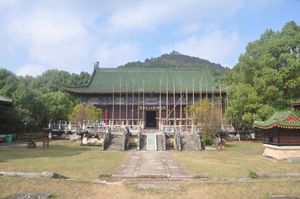 명 초소왕묘 향전