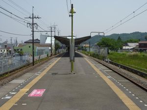 승강장 (2011년 5월)