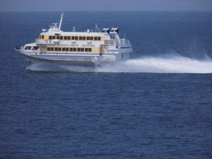 니가타항-료쓰항 제트포일