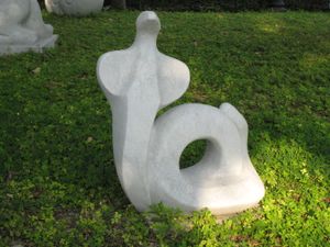 구룡 구룡성 공원에 묘사된 12중국 십이지 중 하나인 뱀 조각상.