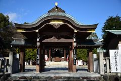 아버지 노부히데(信秀)의 거성이었으며, 후에 노부유키(信行)의 거성이 되기도 했던 스에모리(末森) 성터. 현재는 시로야마 하치만궁(城山八幡宮)이 되어 있다.