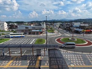 라운드어바웃 형식으로 재정비된 남쪽 출구 로터리(2023년 8월)