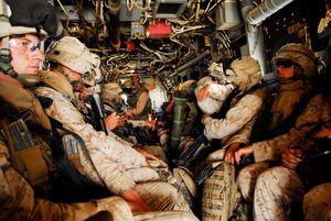 MV-22B 기내 모습