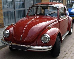 폭스바겐 1302S(1971년), 앞바퀴 서스의 형식이 변경되어 본네트가 부풀어 올랐다.