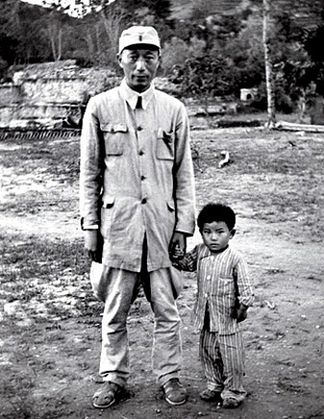 가키 미호코와 녜룽전