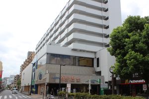 동쪽 출구 (2016년 8월 16일)