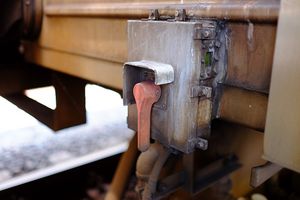 E217계 해정 레버(E217계 Y-1편성)