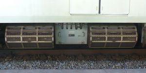 7차 차량의 미쓰비시 전기제 VVVF 인버터 장치(MAP-198-15V46형)