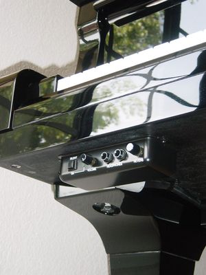 야마하 디스클라비어 Mark III의 시퀀서 제어 장치