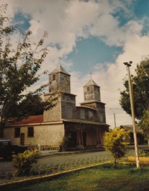 2008년 푸켈돈 마을의 아르마스 광장