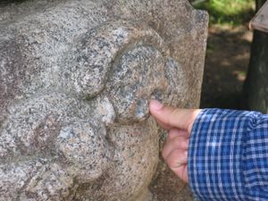 본전 문 앞에 있는 대흑천의 등롱