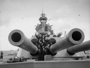 상세 불명.후방 포신에는 포구 마개가 채워져 있다.(1941년 촬영)