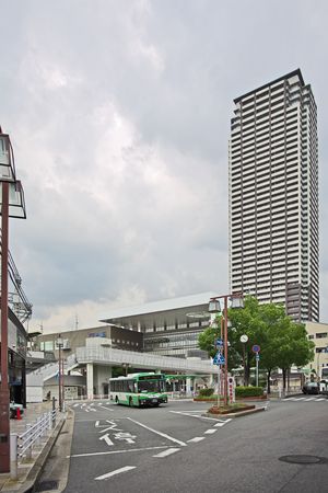 버스 터미널이 있는 북쪽 출구