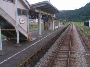 승강장 (2006년 8월)