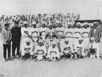 제2회 전국고등학교야구대회에서 우승한 관서학원 야구부(1925년)