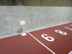 도쿄 2020 올림픽・패럴림픽 육상 경기에 출전한 선수들의 사인 월