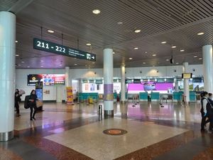 국내선 터미널(T2) 체크인 로비 시설