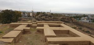 엑바타나의 외부