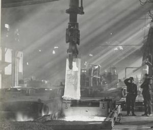 소둔조에서 들어올린 잉곳