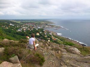 카테가트 해협의 스웨덴 해안은 쿨라베르크와 같은 암석 해안이거나 모래 또는 자갈 해변이다.