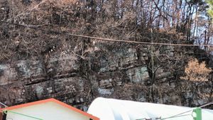 강정어린이공원 맞은편의 노두대구광역시 달성군 다사읍 죽곡리 556