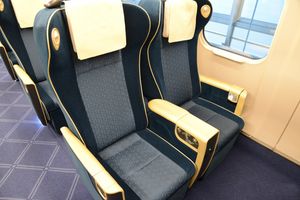 W7계 그린차 좌석