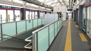 2021년 7월의 닛포리·토네리 라이너 승강장