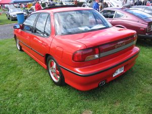 이스즈 스타일러스 RS(북미 수출용) 후측면