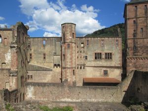 서쪽에서 바라본 루프레히츠바우