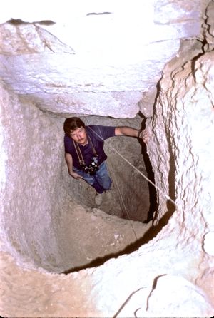 벽감 1에서 상부 구간을 따라 아래를 바라본 모습