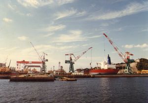 1984년 10월 미쓰비시 중공업 나가사키 도크 넘버 2