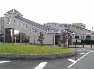 동쪽 출구 (2006년 10월 28일)