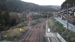 육교에서 히다카나야마 방면을 바라봄 (2011년 12월)