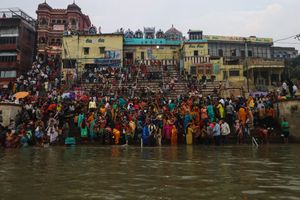 케다르 가트 (카르티카 푸르니마 기간)