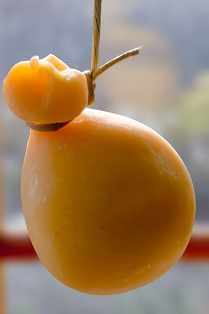 프로볼로네 발파다나 (파스타 필라타 치즈)