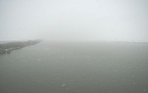 삿포로오하시에서 본 이시카리 강(2004년 12월)