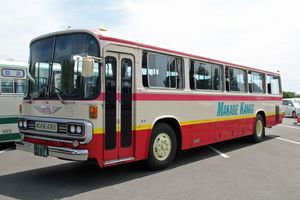 마카베 관광 소속 히노 RV