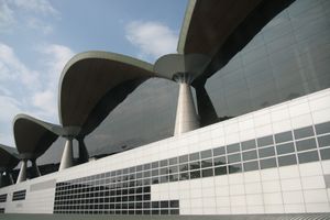 메인 터미널 외관