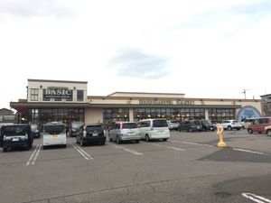 베이식 코마바점 (2019년 10월)