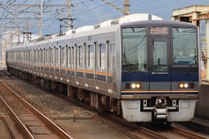 종별 표시기도 LED화된 207계 1000번대 체질 개선차